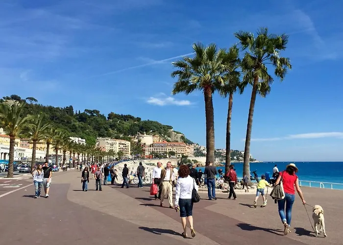 Studette A Cote De La Et La Promenade Apartamento Nice