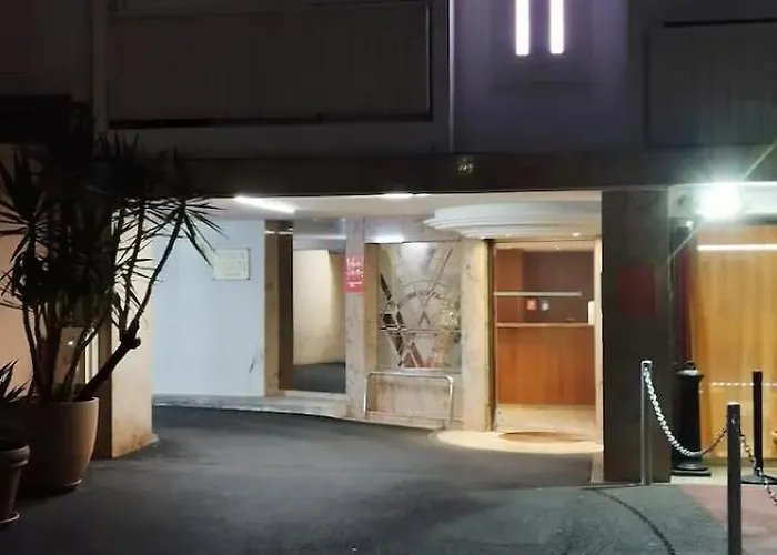 Apartamento Studette A Cote De La Et La Promenade Nice