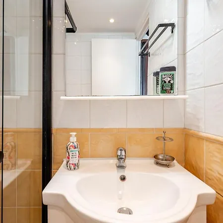 Apartment Studette A Cote De La Et La Promenade